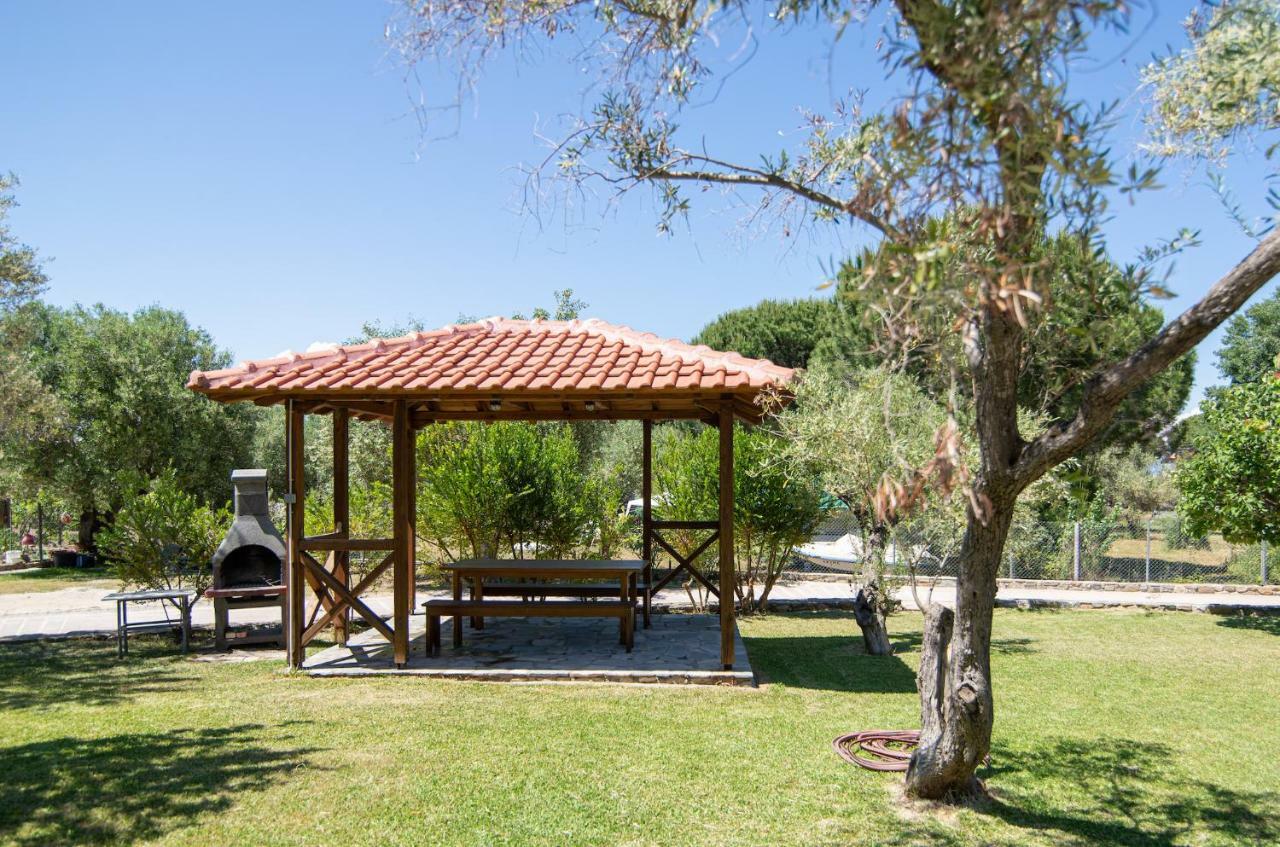 Apartamento Garden House Psarogiannis Vourvourou Exterior foto